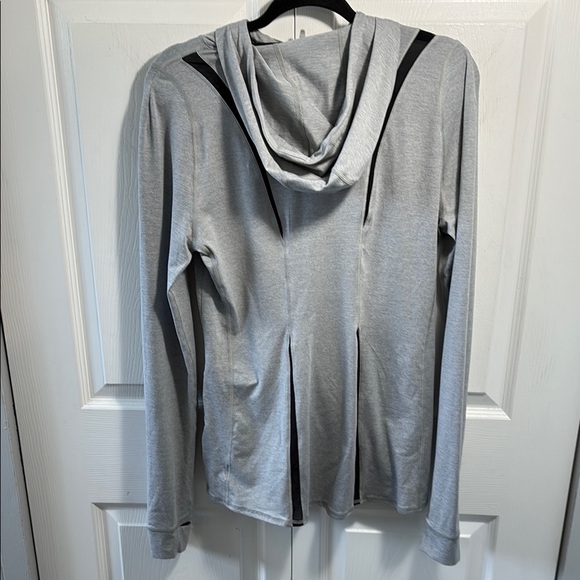 Gymshark Gray Zip Up Sweater with High Collar - Picture 3 of 7